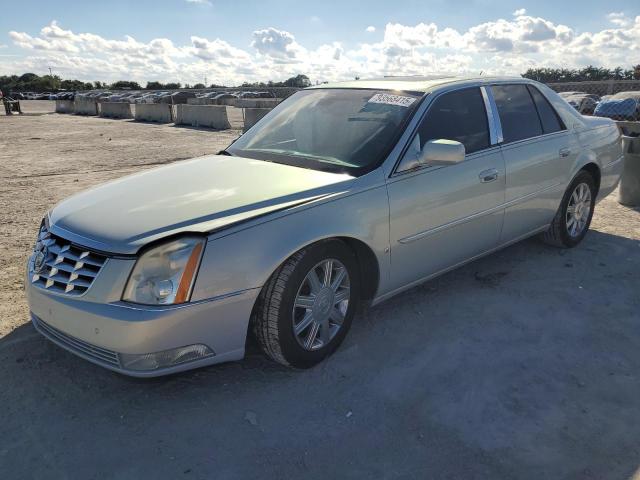 CADILLAC DTS