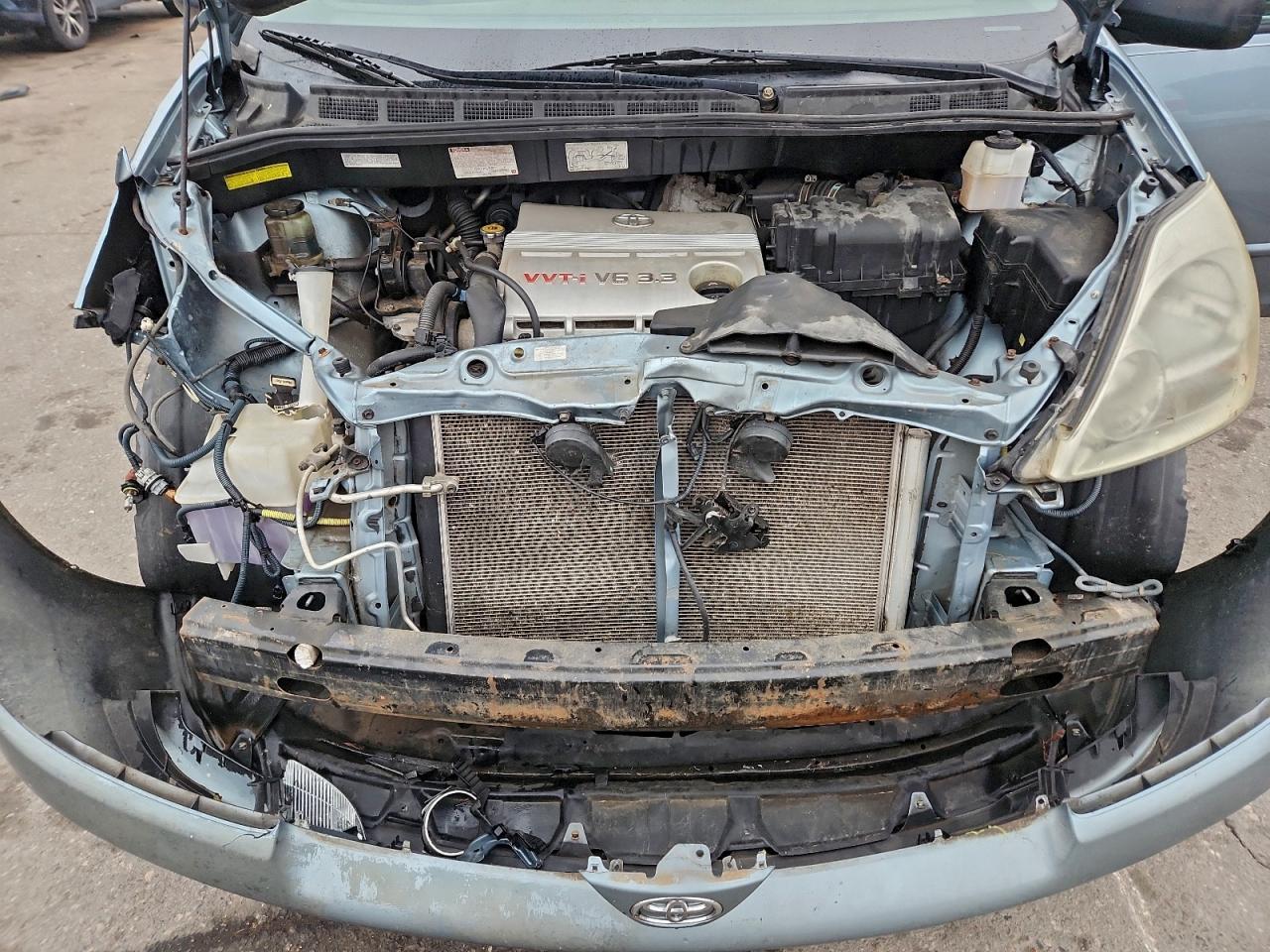 Lot #3297097527 2005 TOYOTA SIENNA LE