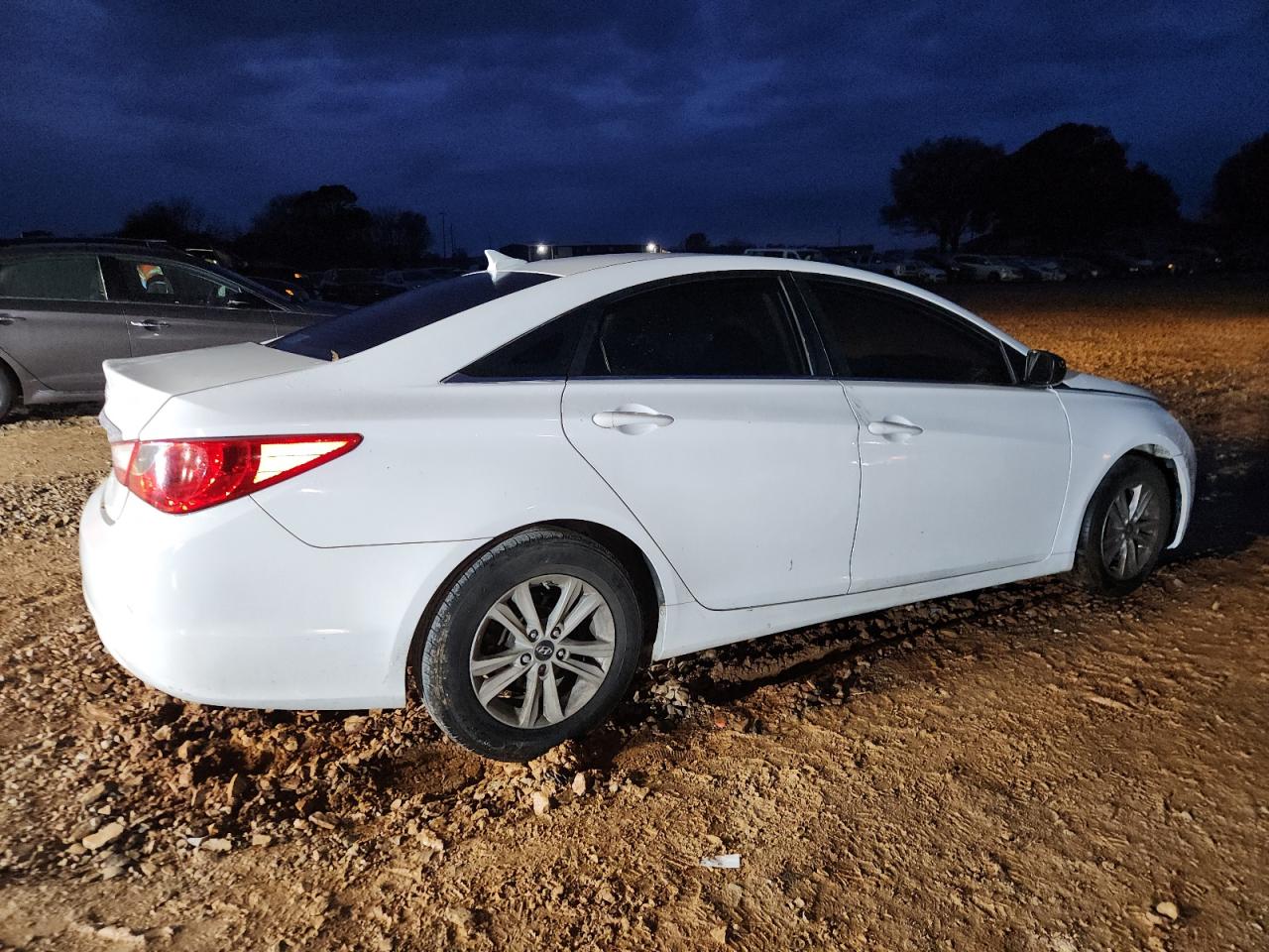 Lot #3315760345 2011 HYUNDAI SONATA GLS