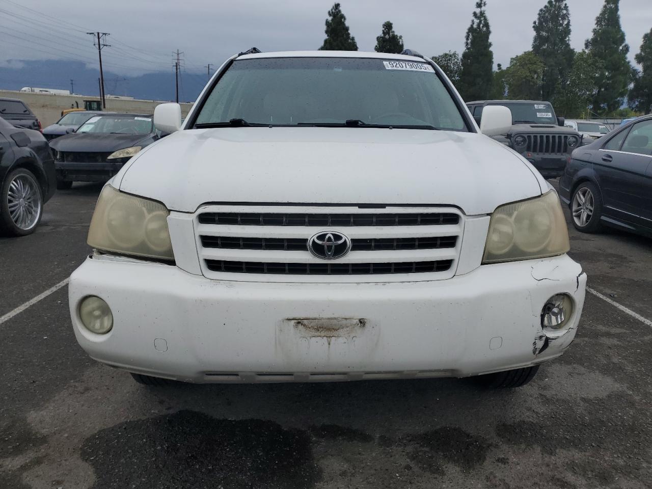 Lot #3303629935 2002 TOYOTA HIGHLANDER