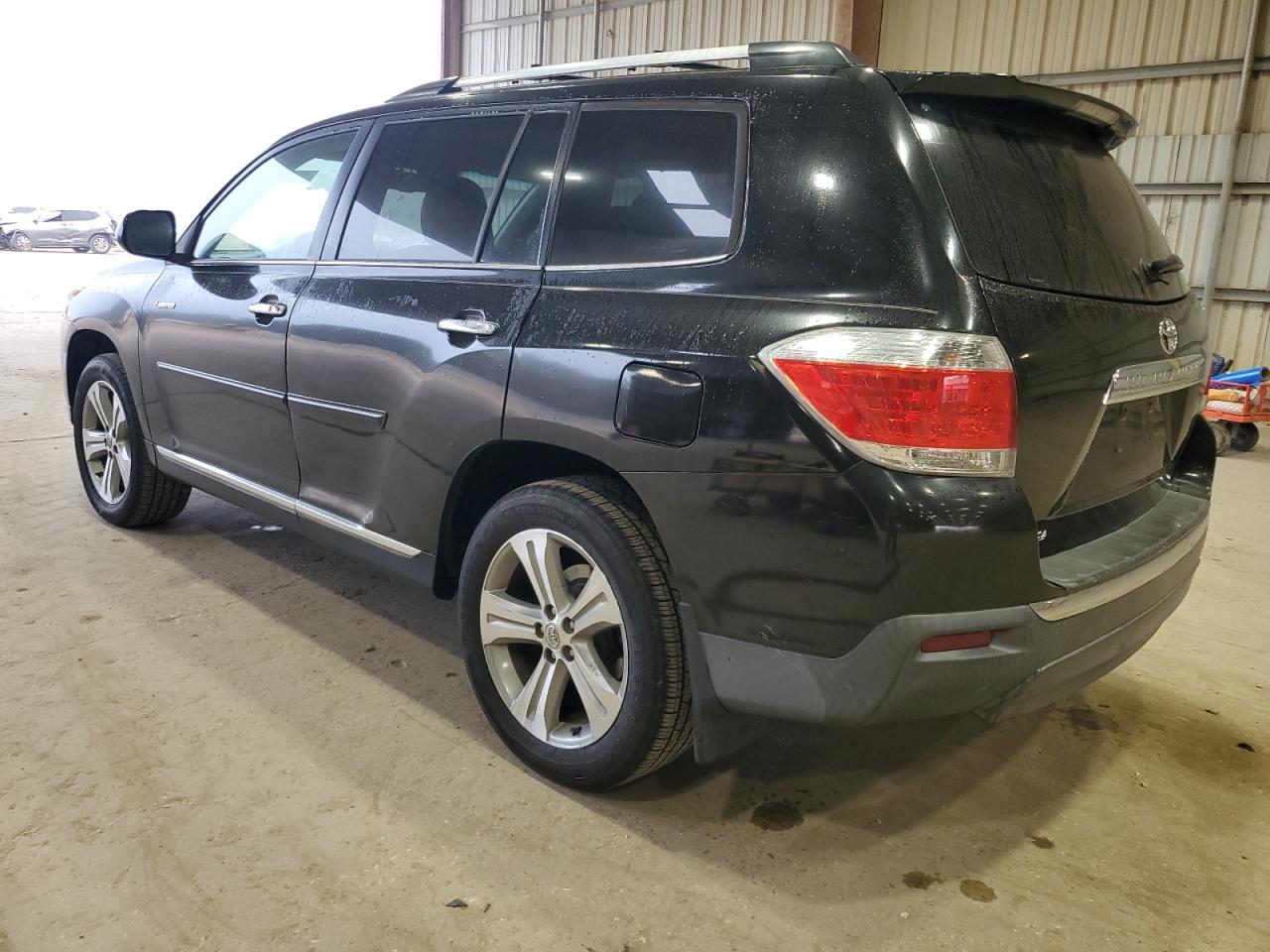 TOYOTA HIGHLANDER LIMITED