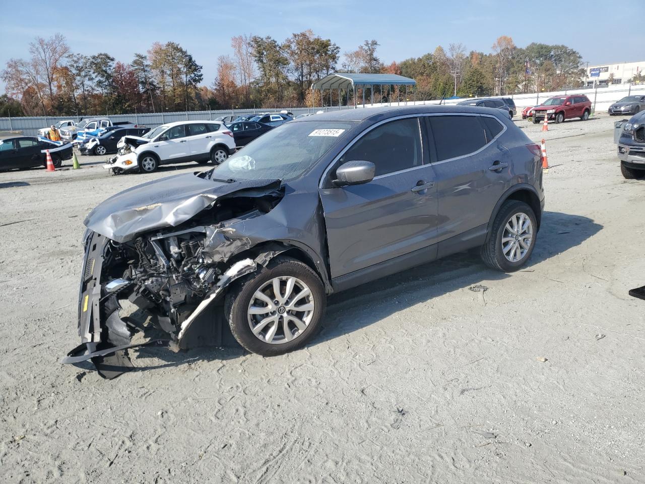 NISSAN ROGUE SPORT S