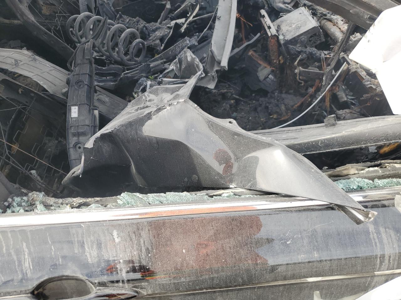 TOYOTA CAMRY SE NIGHT SHADE