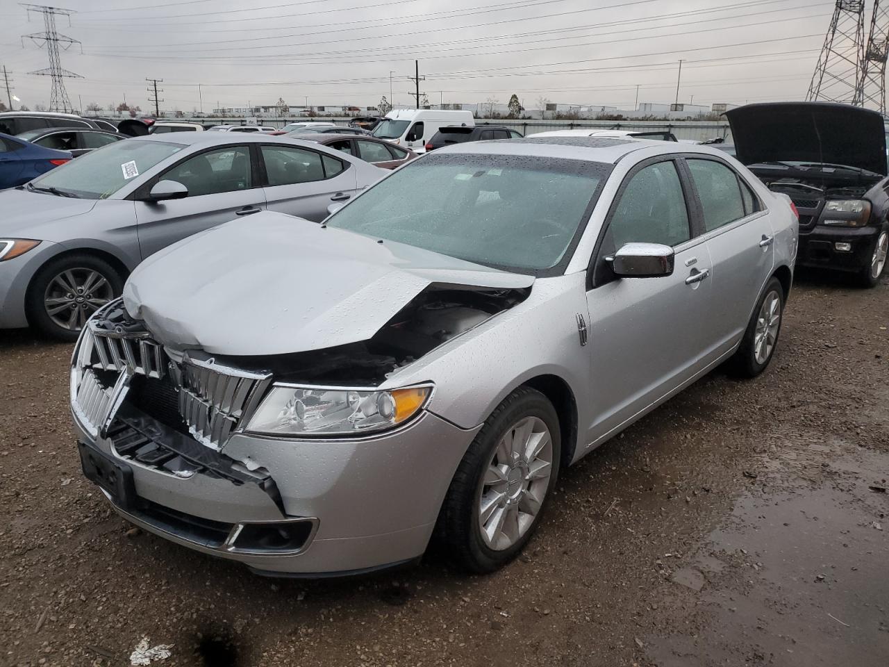 Lot #3301902417 2011 LINCOLN MKZ
