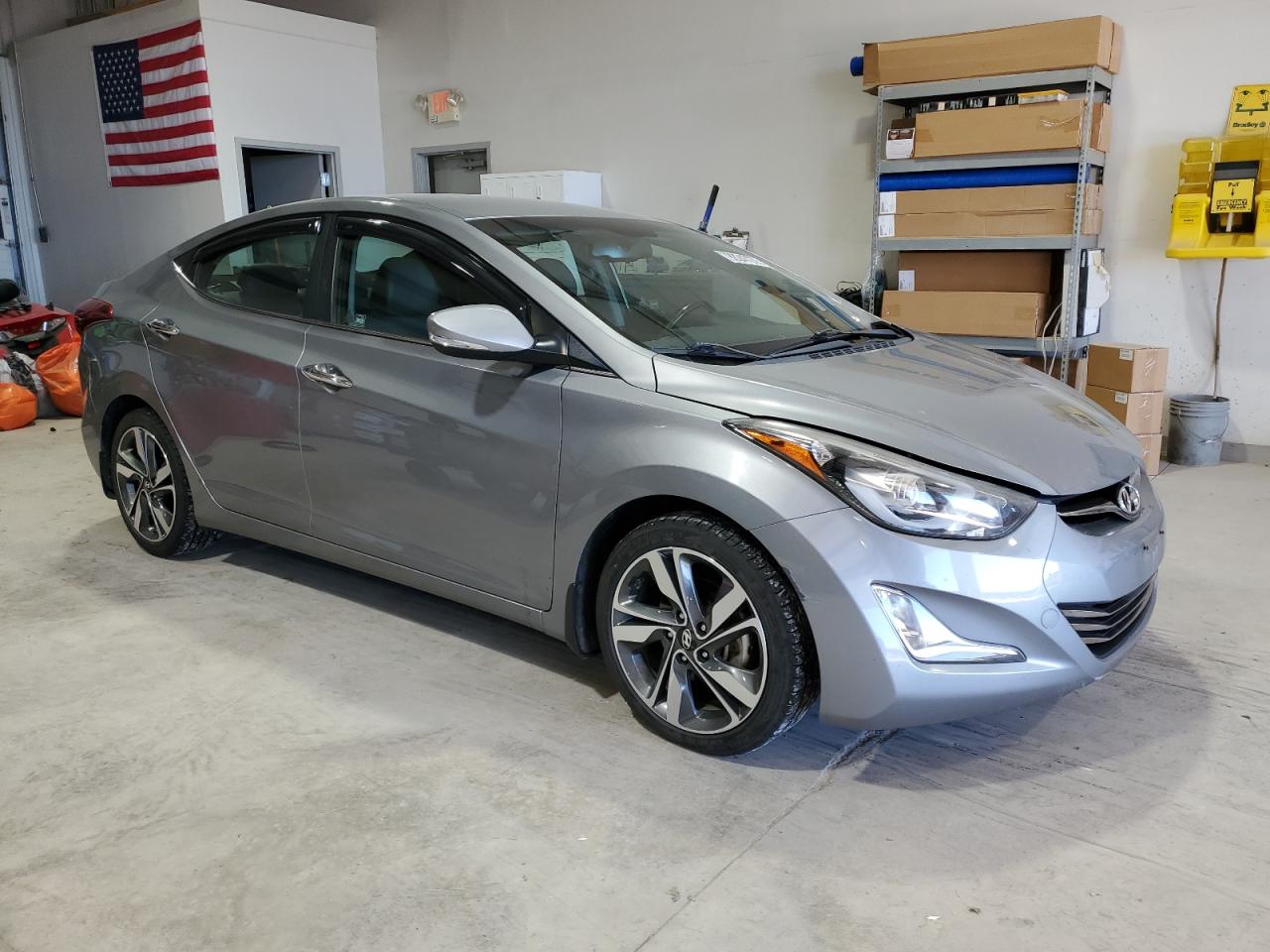 HYUNDAI ELANTRA SE