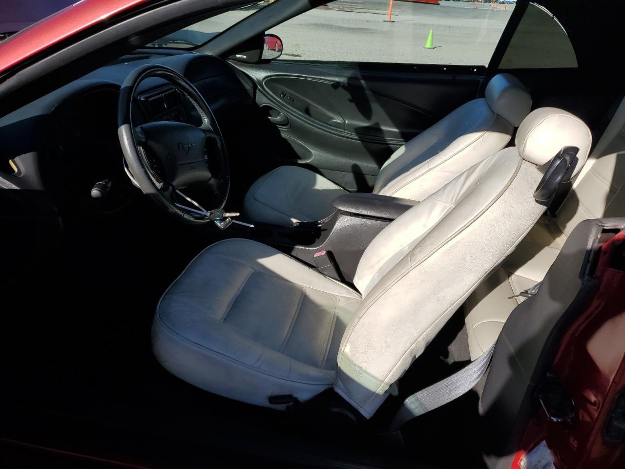 Lot #3301854970 2001 FORD MUSTANG