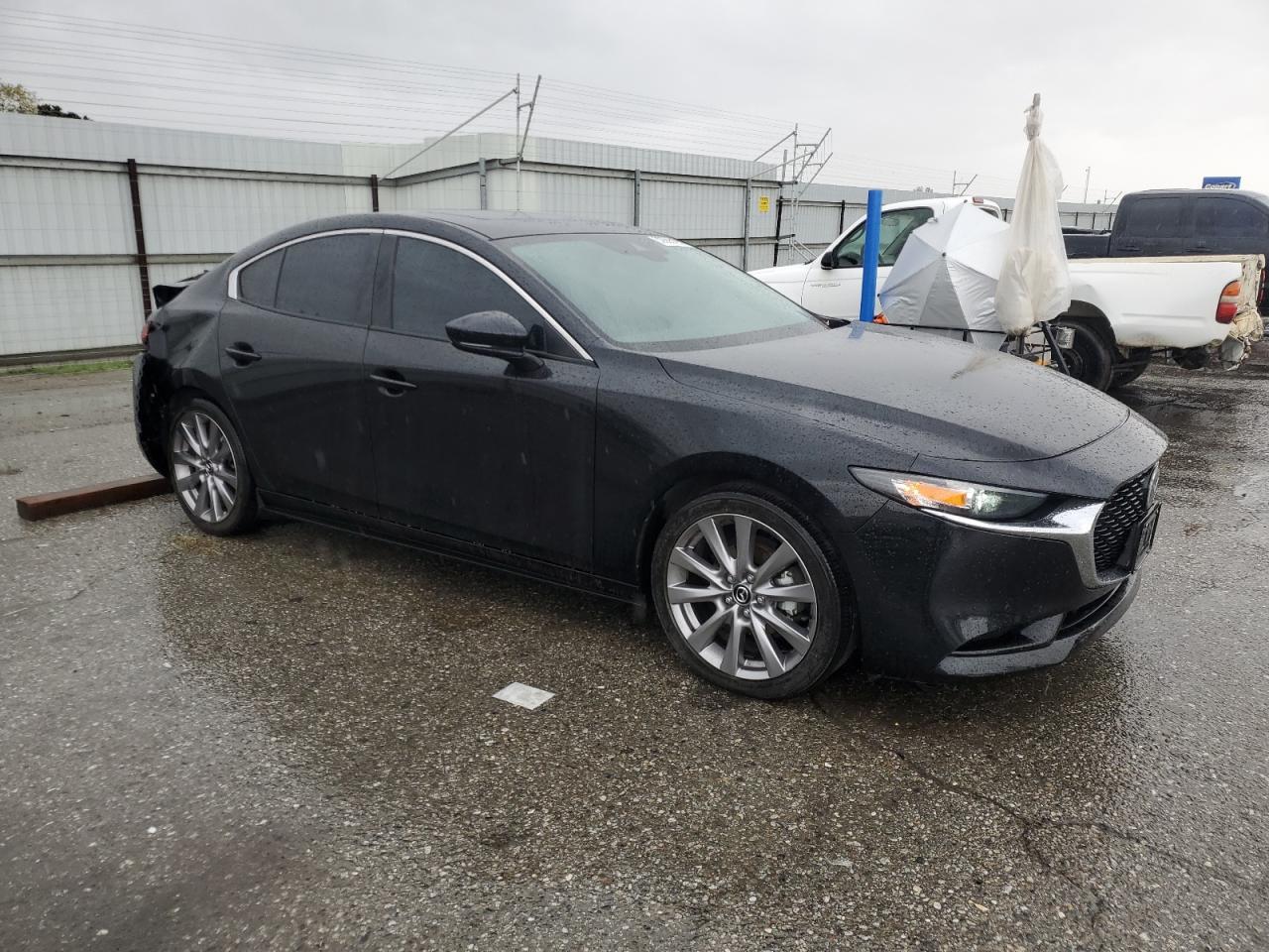 MAZDA 3 PREFERRED