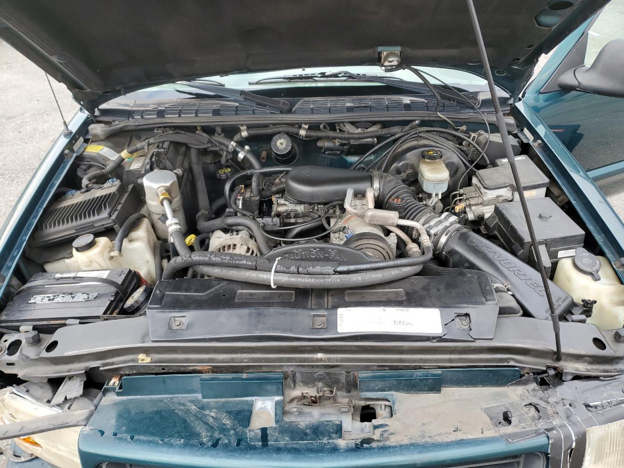 Lot #3304099500 1998 GMC JIMMY