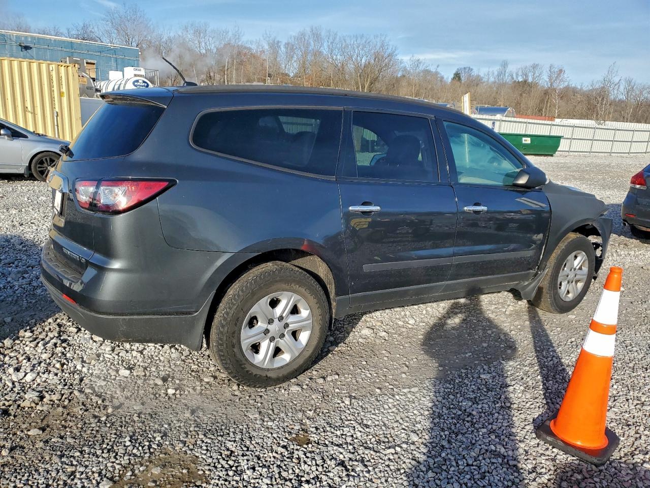 CHEVROLET TRAVERSE LS