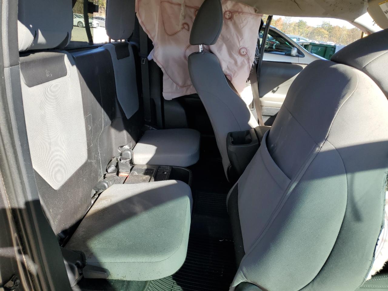 TOYOTA TACOMA ACCESS CAB