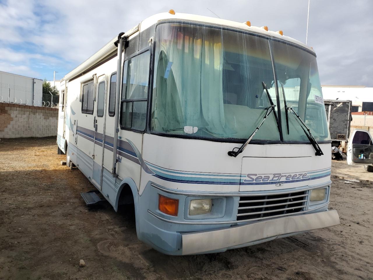 Lot #3291313155 1996 SEAB MOTORHOME