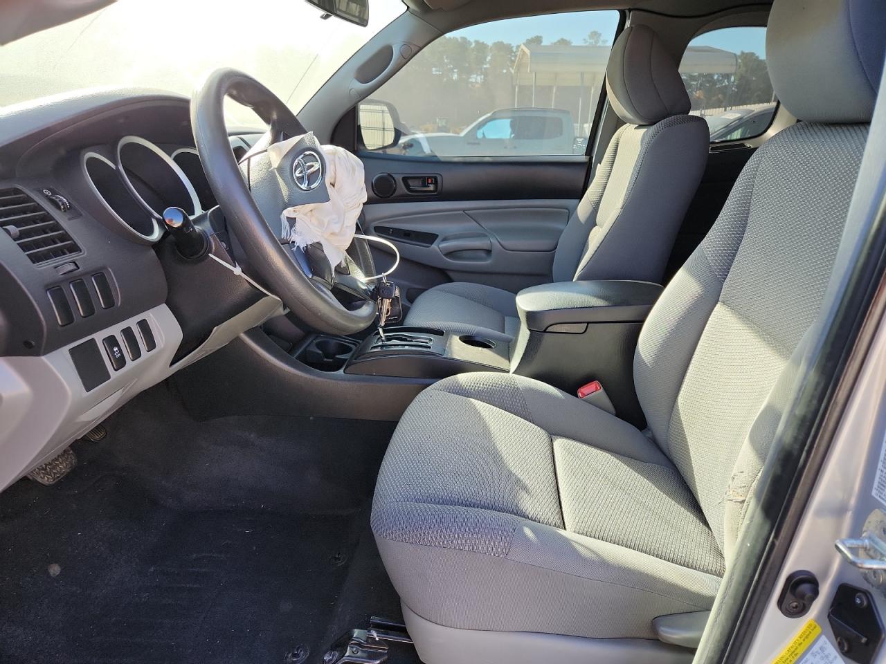 TOYOTA TACOMA ACCESS CAB