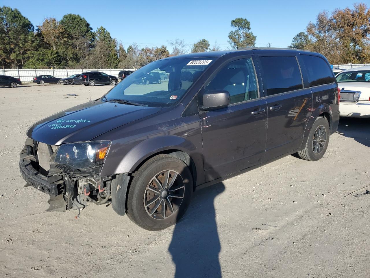 DODGE GRAND CARAVAN SE