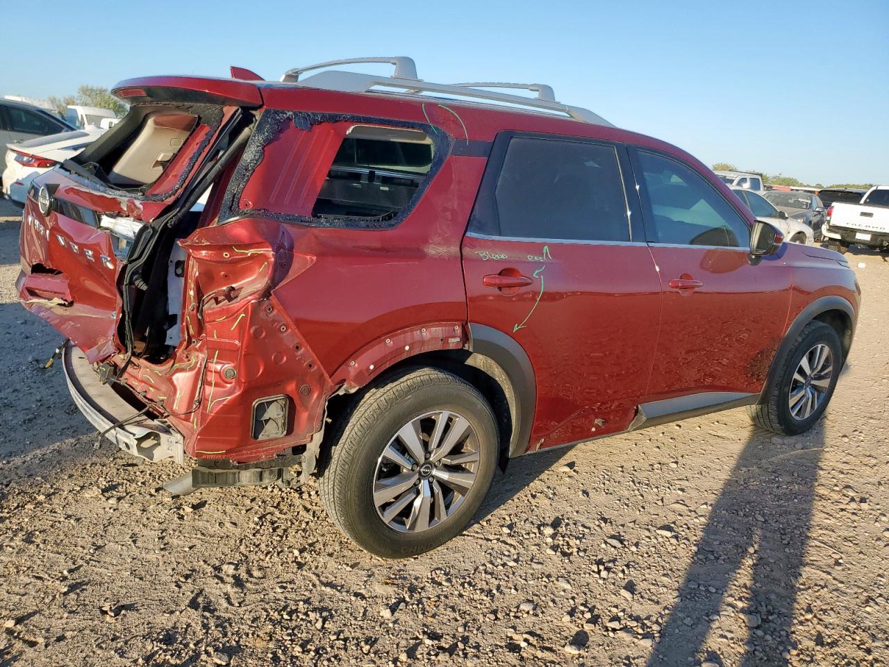 NISSAN PATHFINDER SL