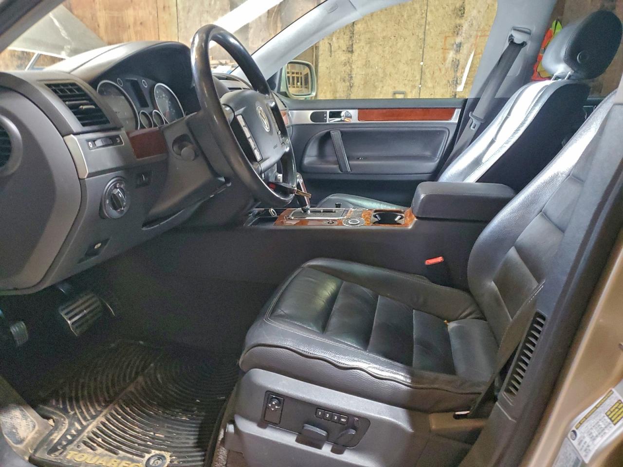 Lot #3302773370 2004 VOLKSWAGEN TOUAREG 4.