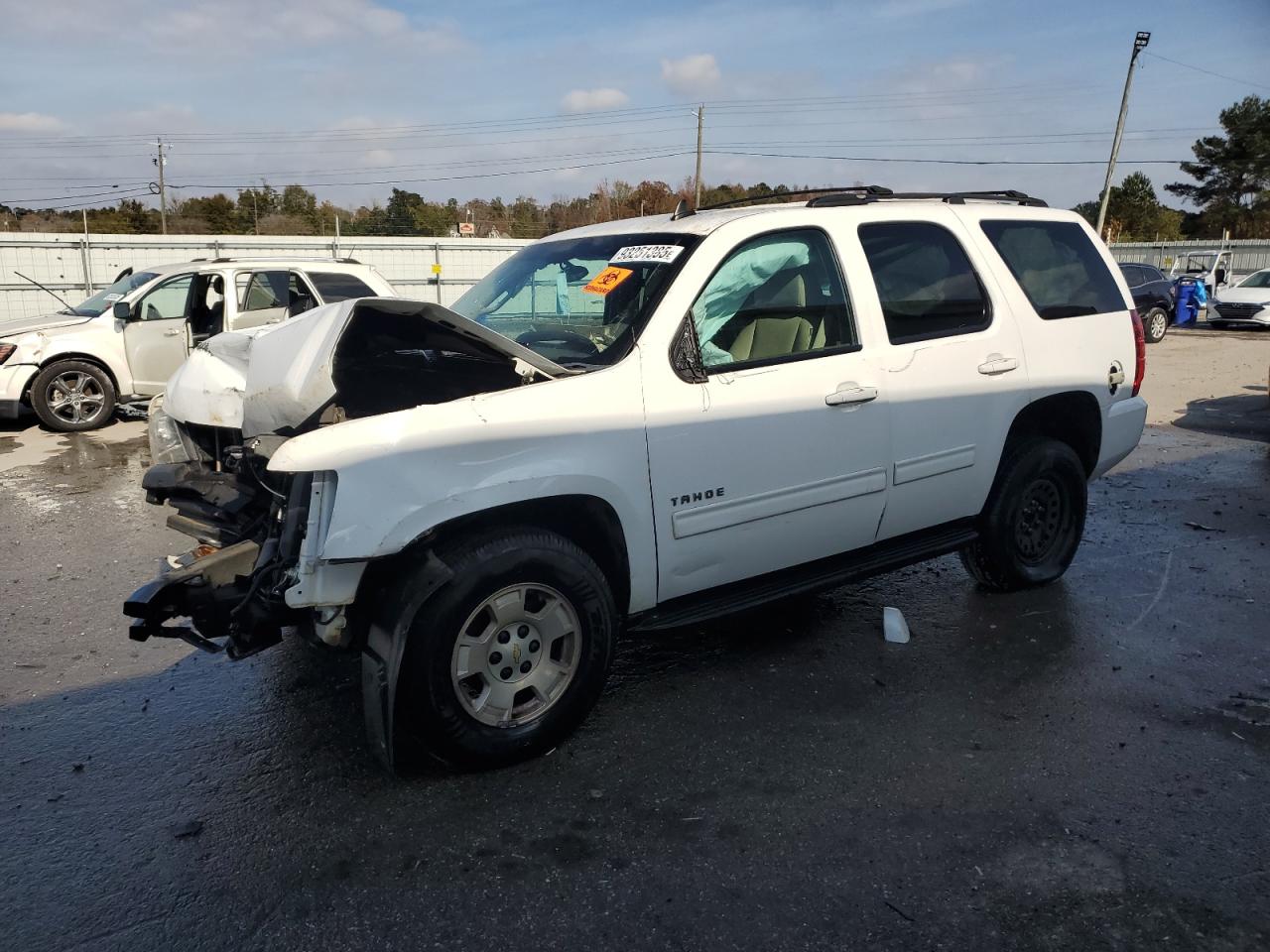 CHEVROLET TAHOE C1500 LS