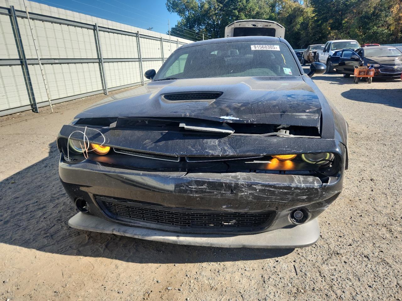 Lot #3311673250 2019 DODGE CHALLENGER