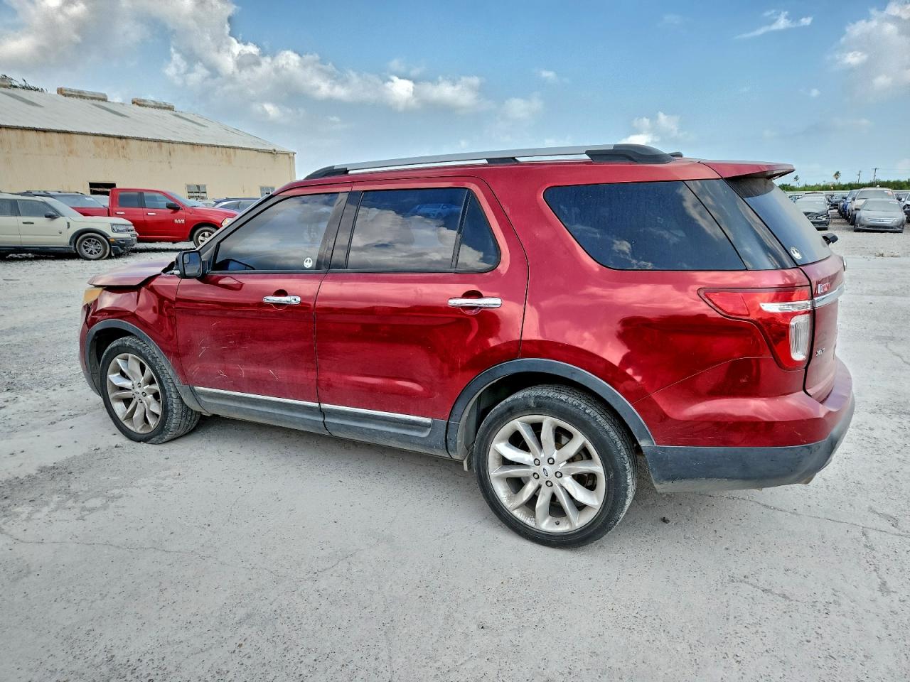 FORD EXPLORER XLT