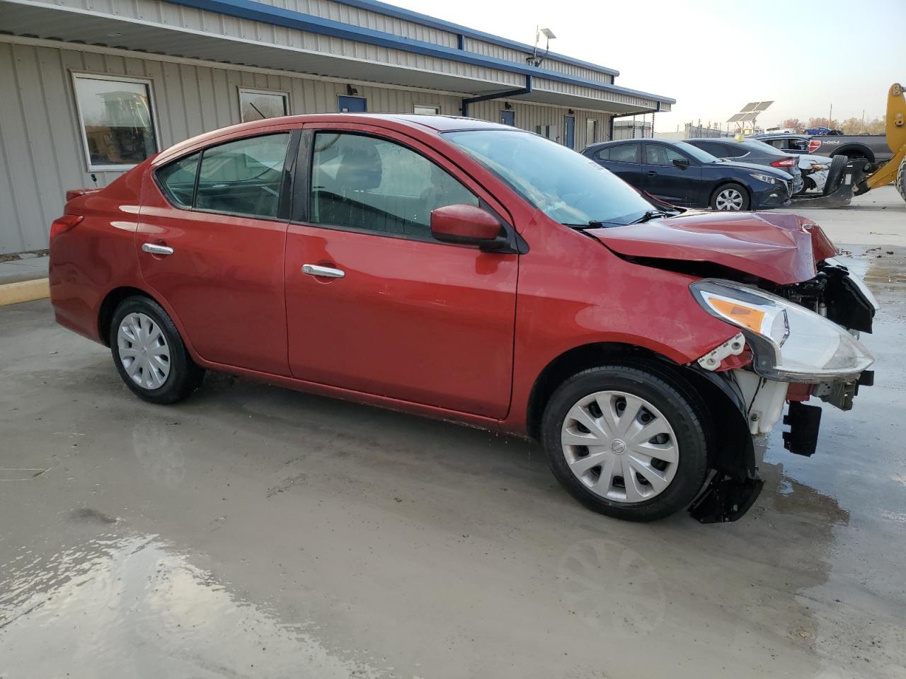 NISSAN VERSA S