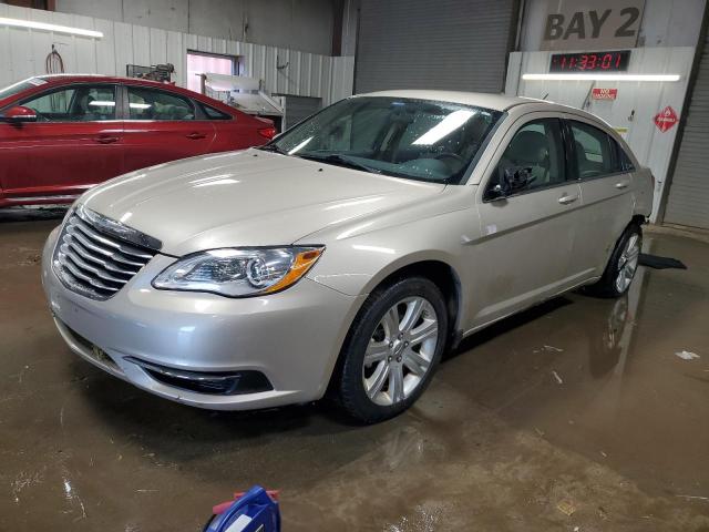 Global Auto Auctions: 2014 CHRYSLER 200 TOURIN