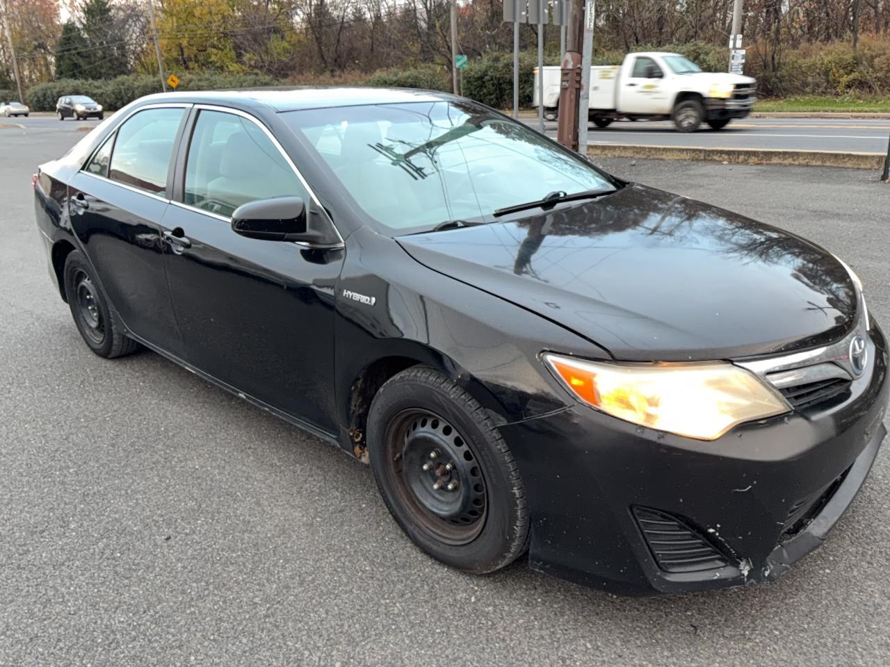 Lot #3286501153 2014 TOYOTA CAMRY HYBR