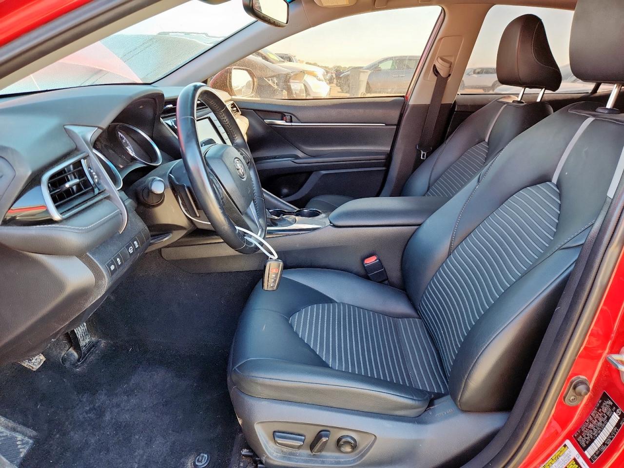 Lot #3305749785 2020 TOYOTA CAMRY SE