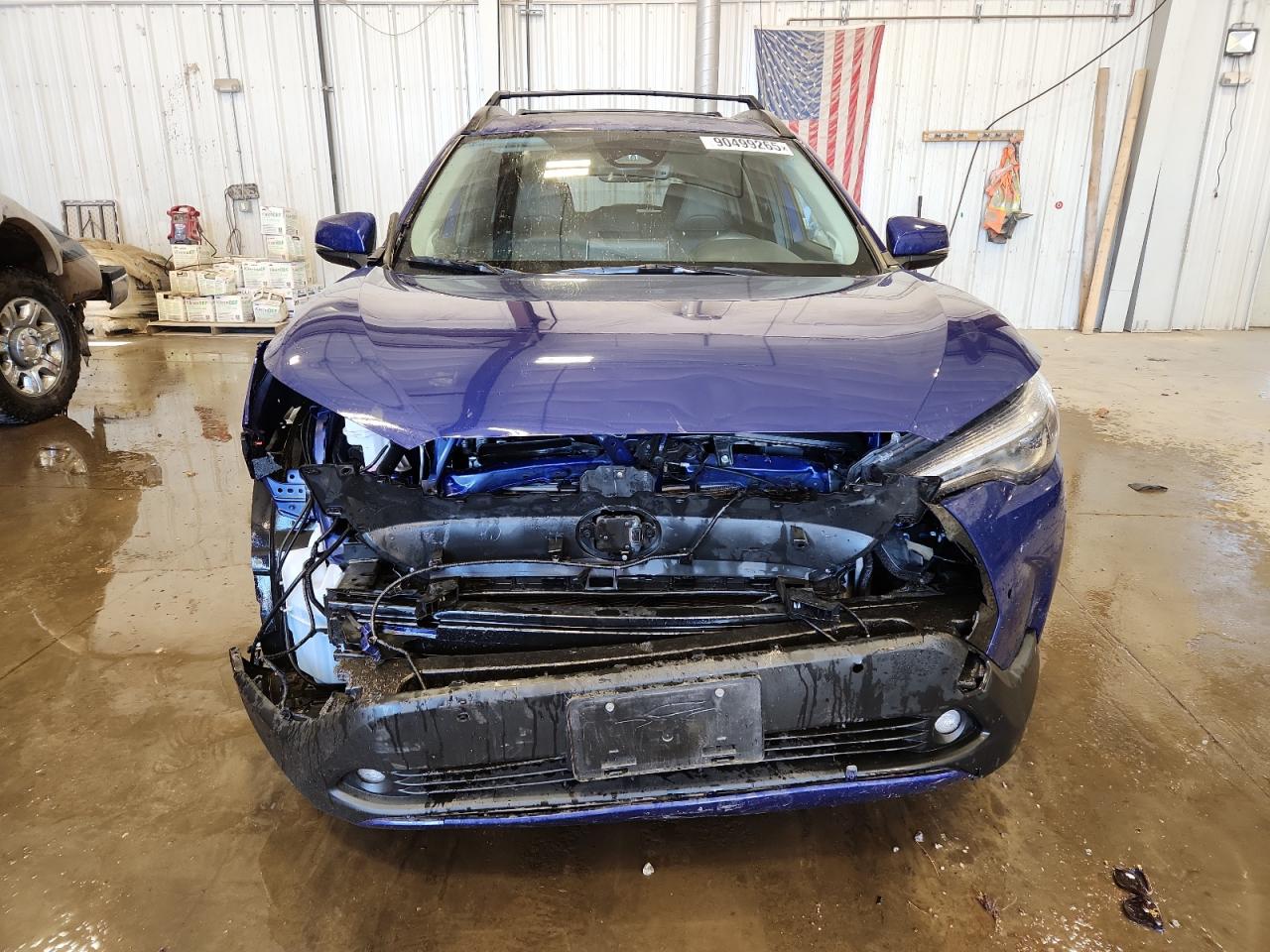 TOYOTA COROLLA CROSS XLE