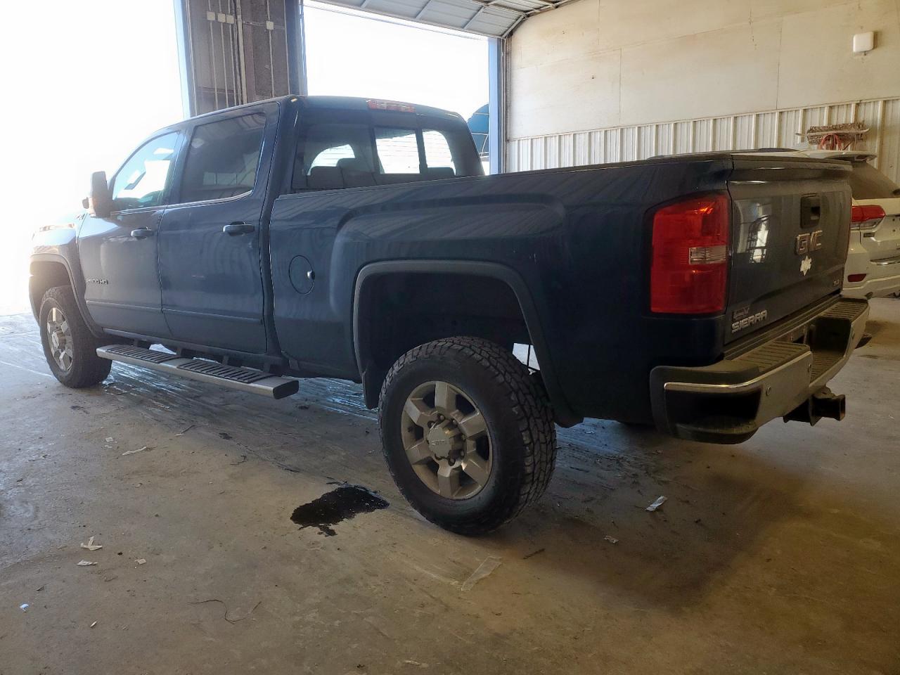 GMC SIERRA K2500 SLE