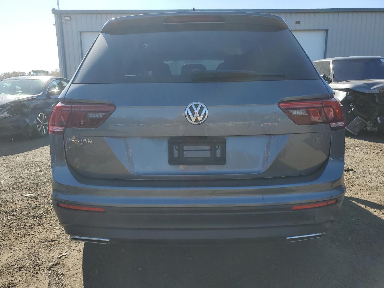 VOLKSWAGEN TIGUAN S