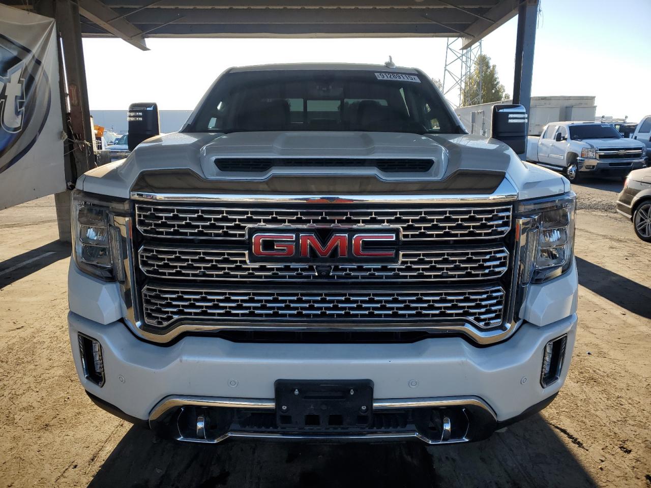 GMC SIERRA K2500 DENALI