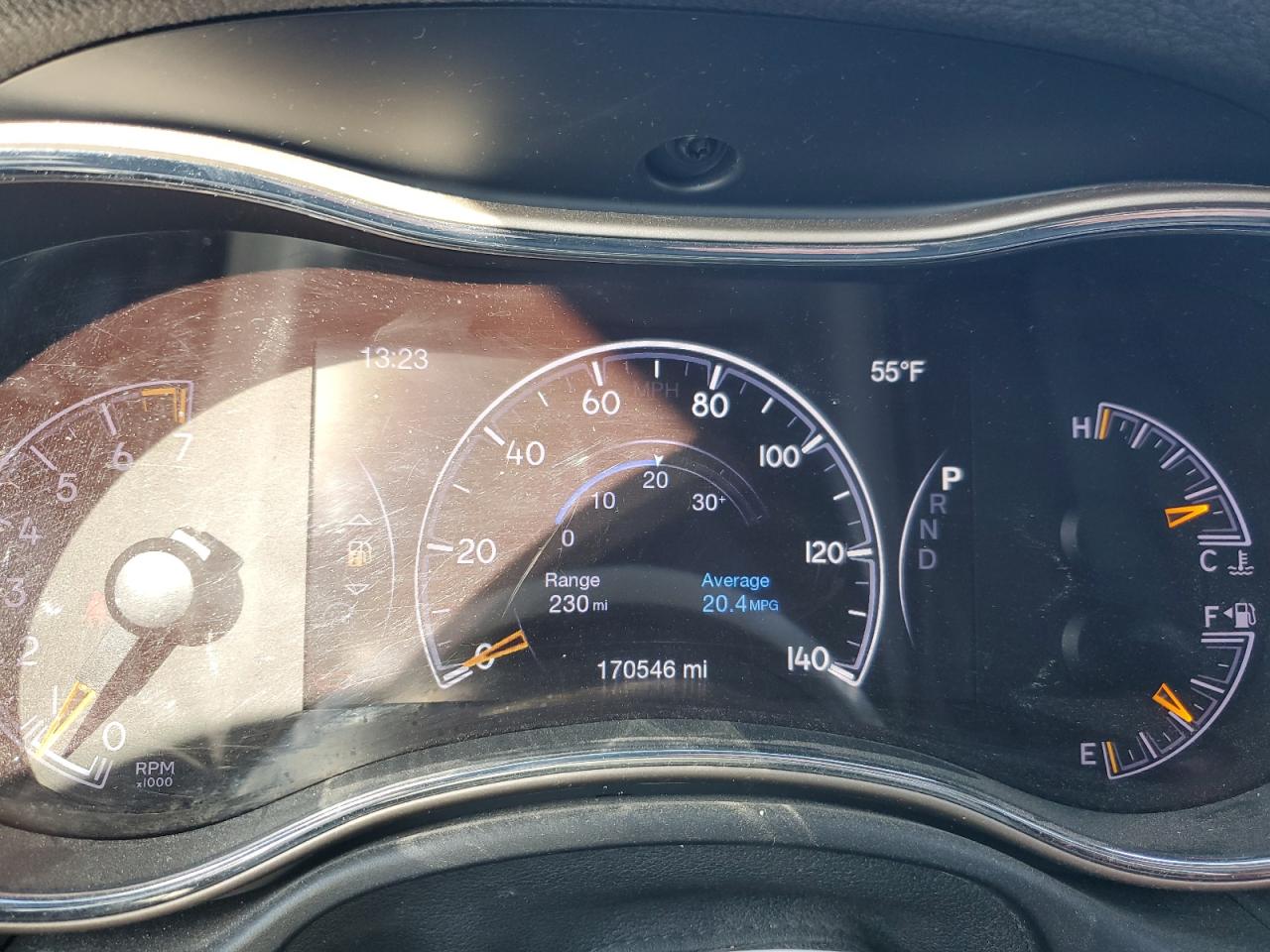 JEEP GRAND CHEROKEE LAREDO