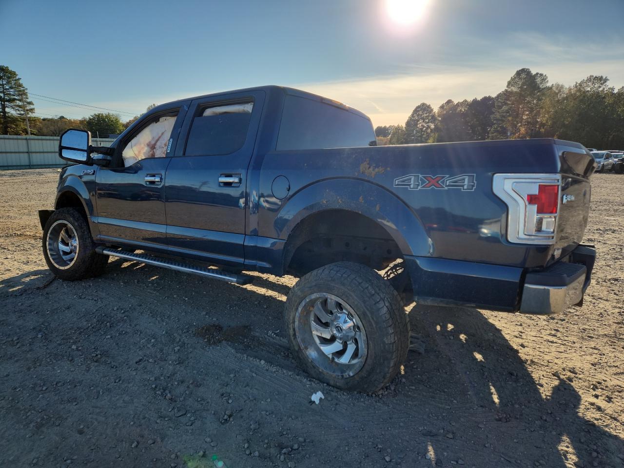 FORD F-150 SUPERCREW