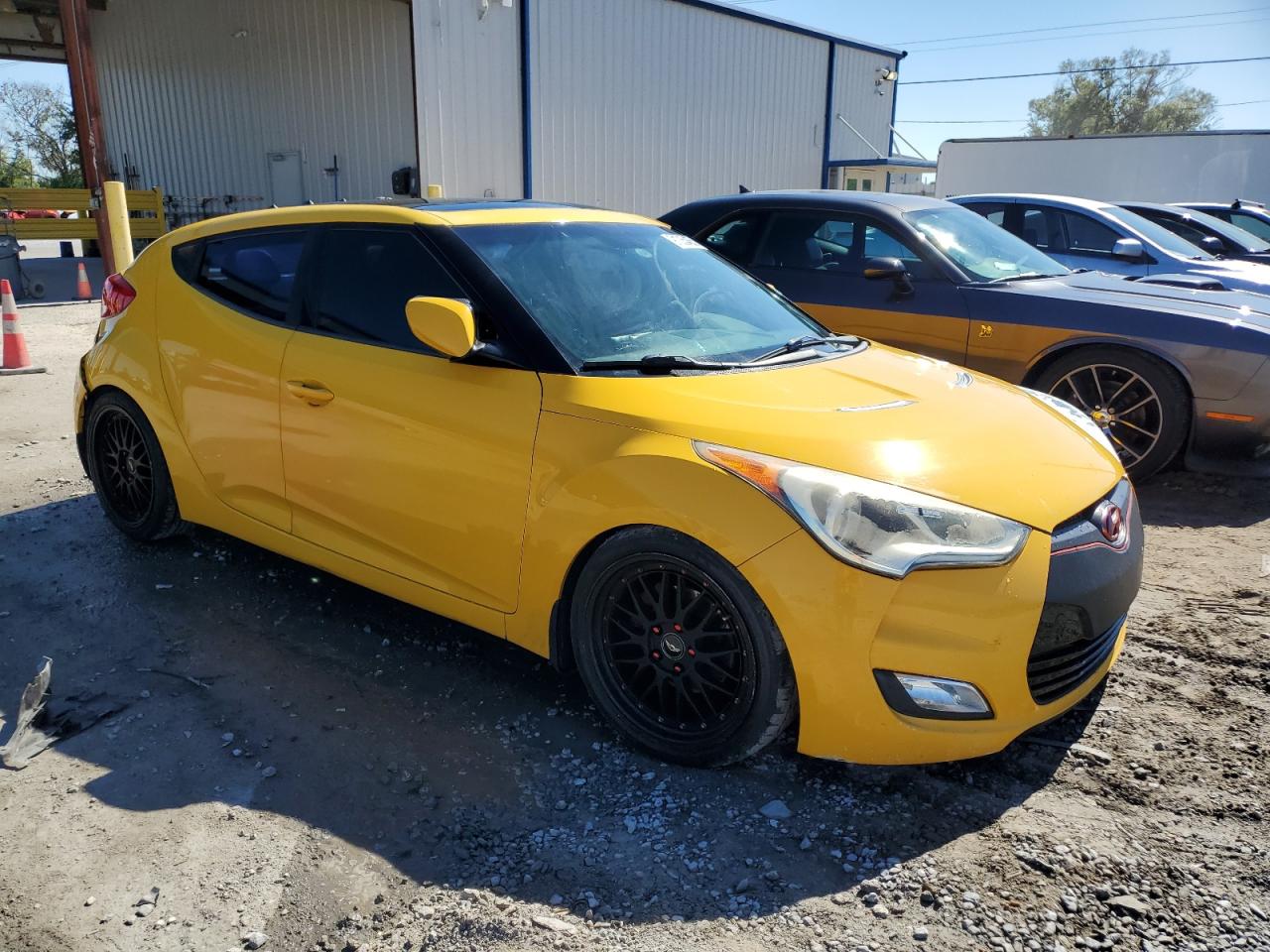 HYUNDAI VELOSTER