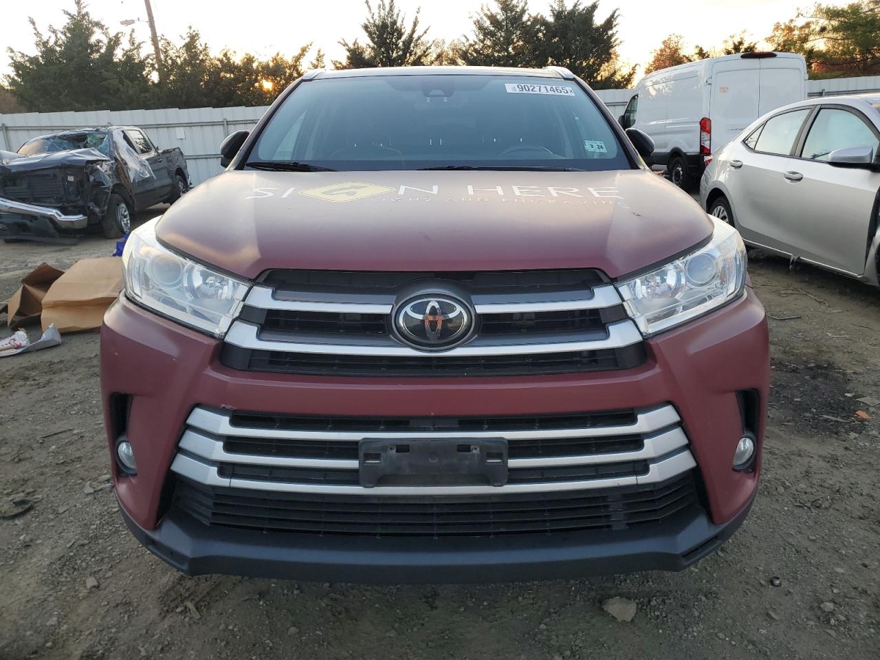 TOYOTA HIGHLANDER SE