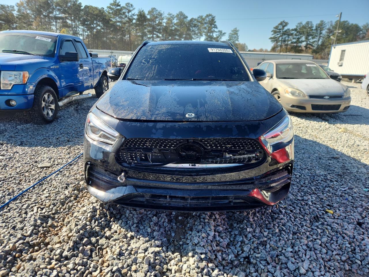 MERCEDES-BENZ GLA-CLASS 250