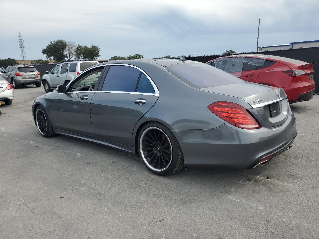 MERCEDES-BENZ S-CLASS 550E