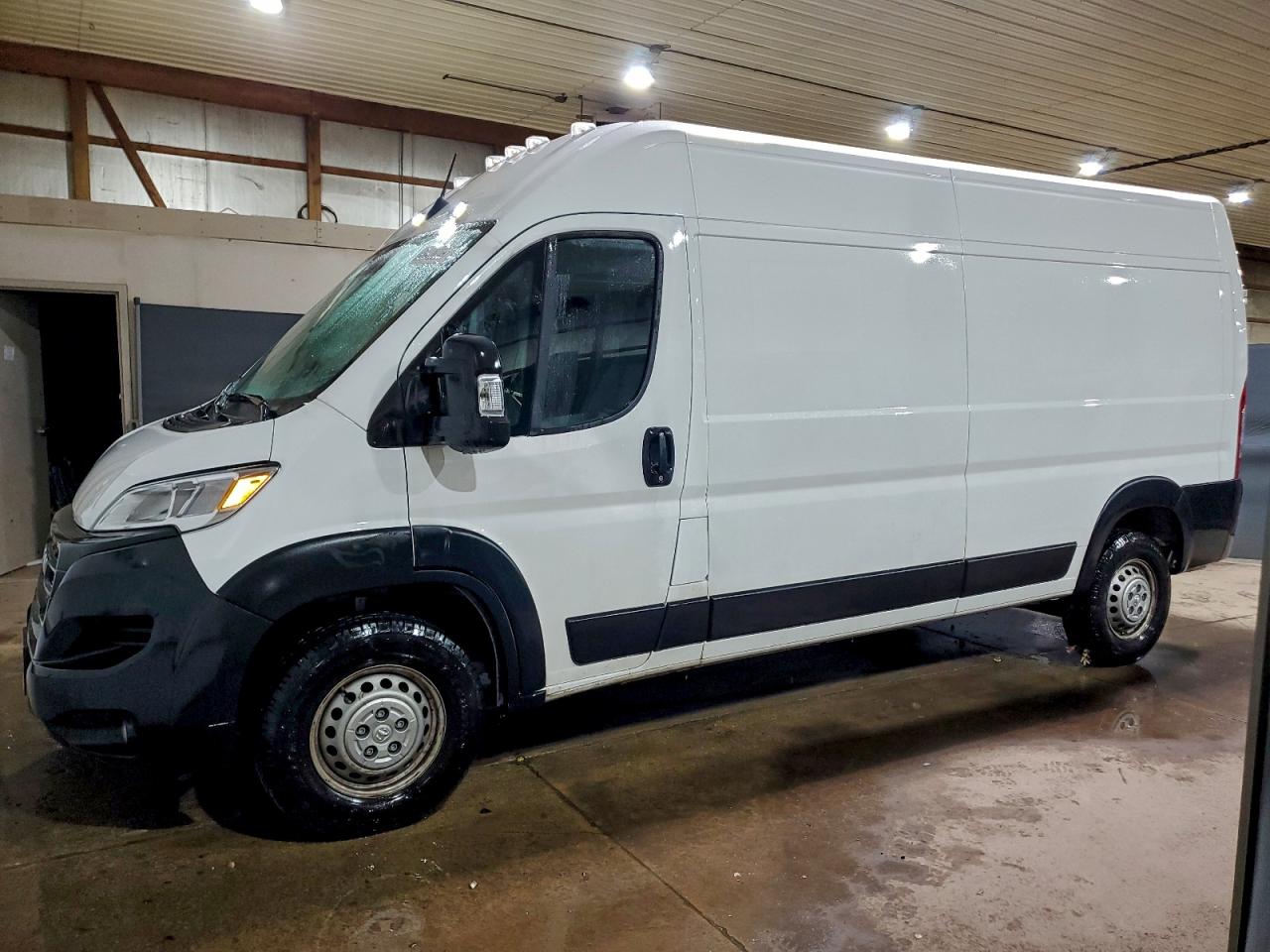 RAM PROMASTER 2500 HIGH