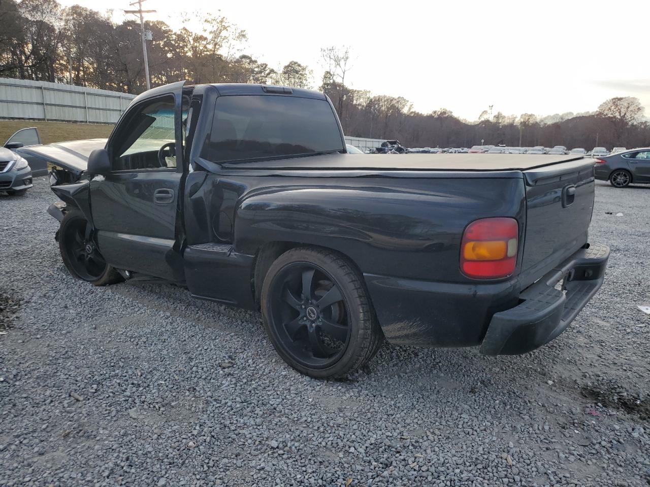 Lot #3304630943 2003 CHEVROLET SILVERADO