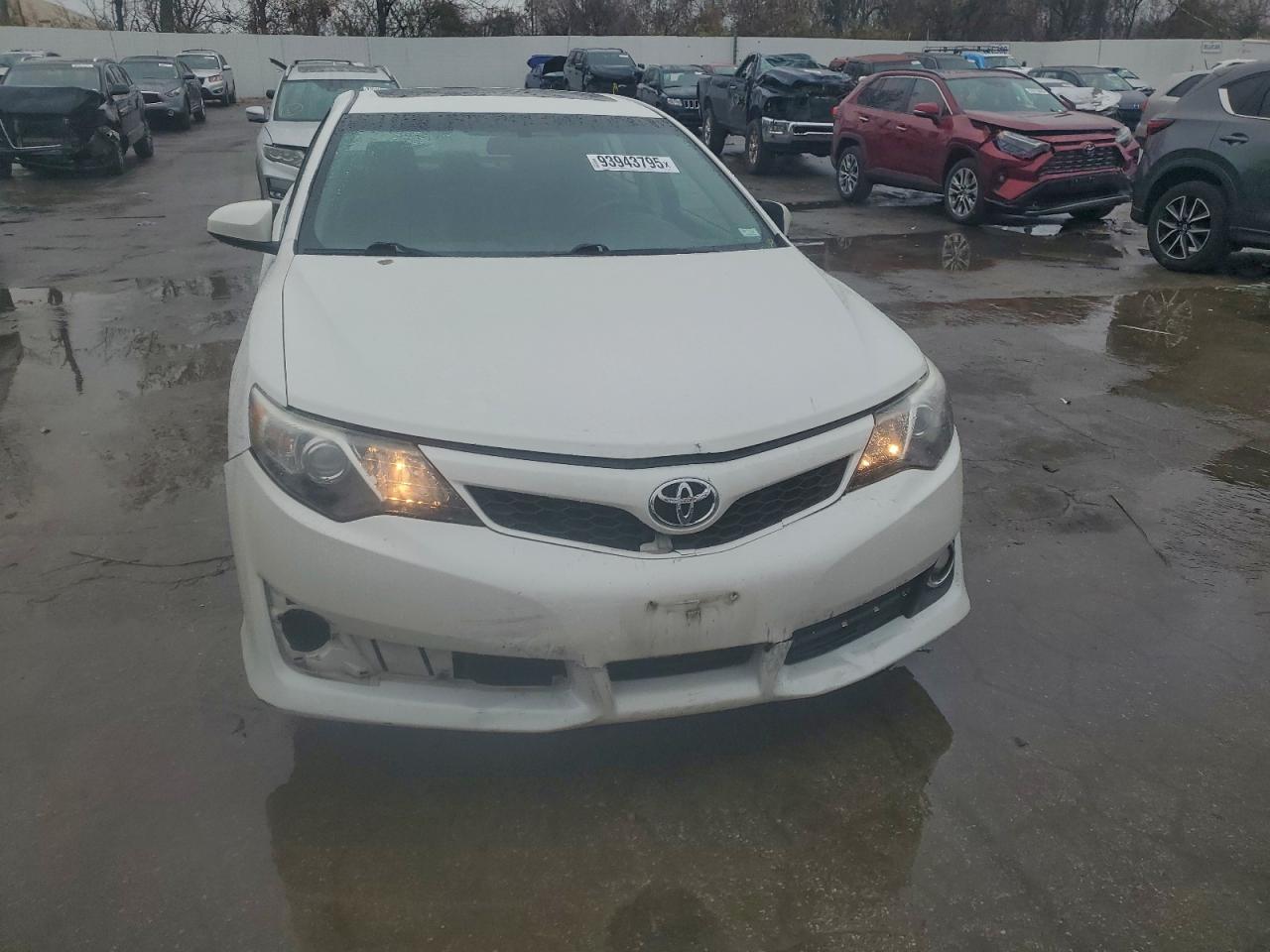 TOYOTA CAMRY L