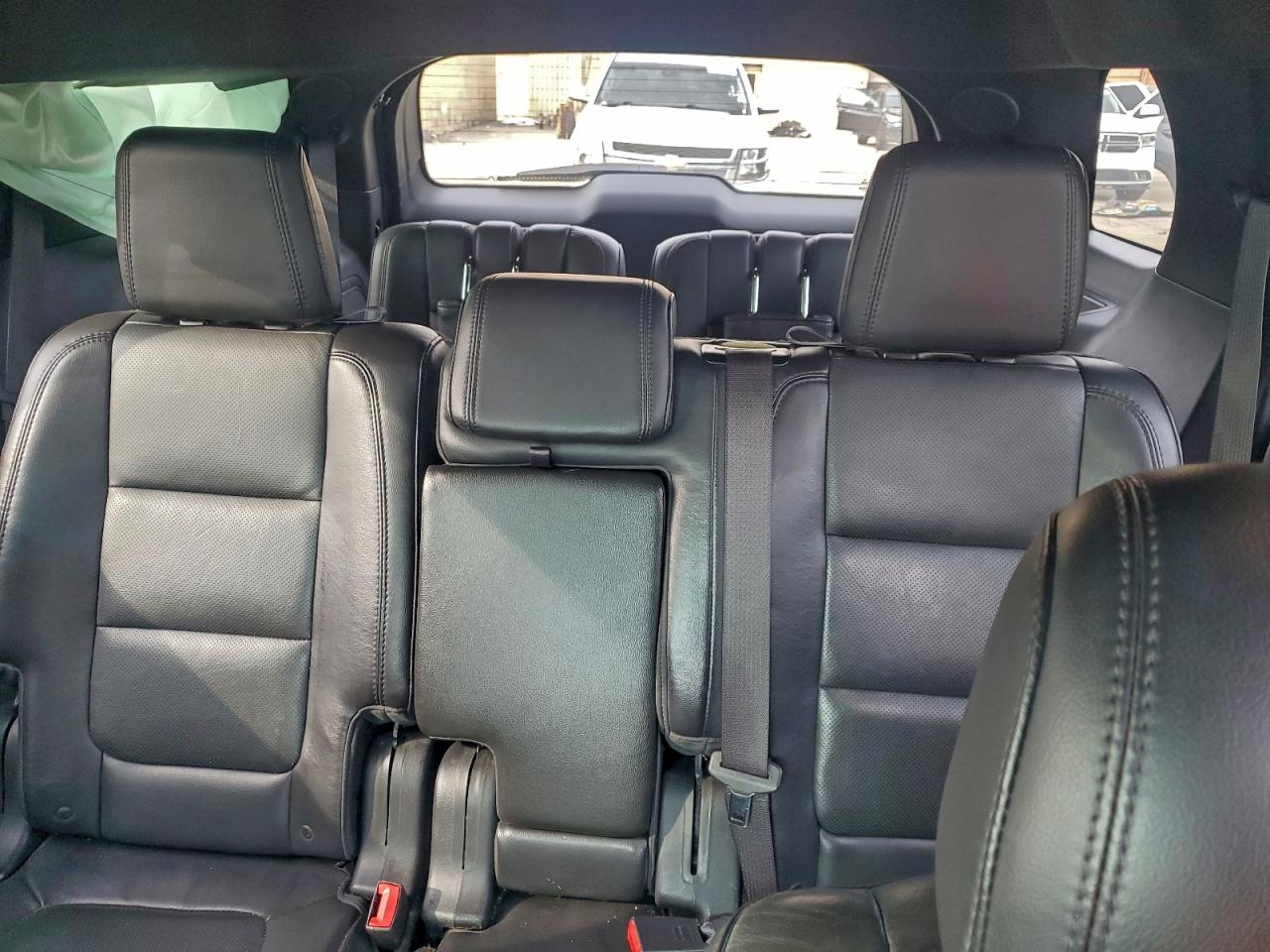 FORD EXPLORER LIMITED