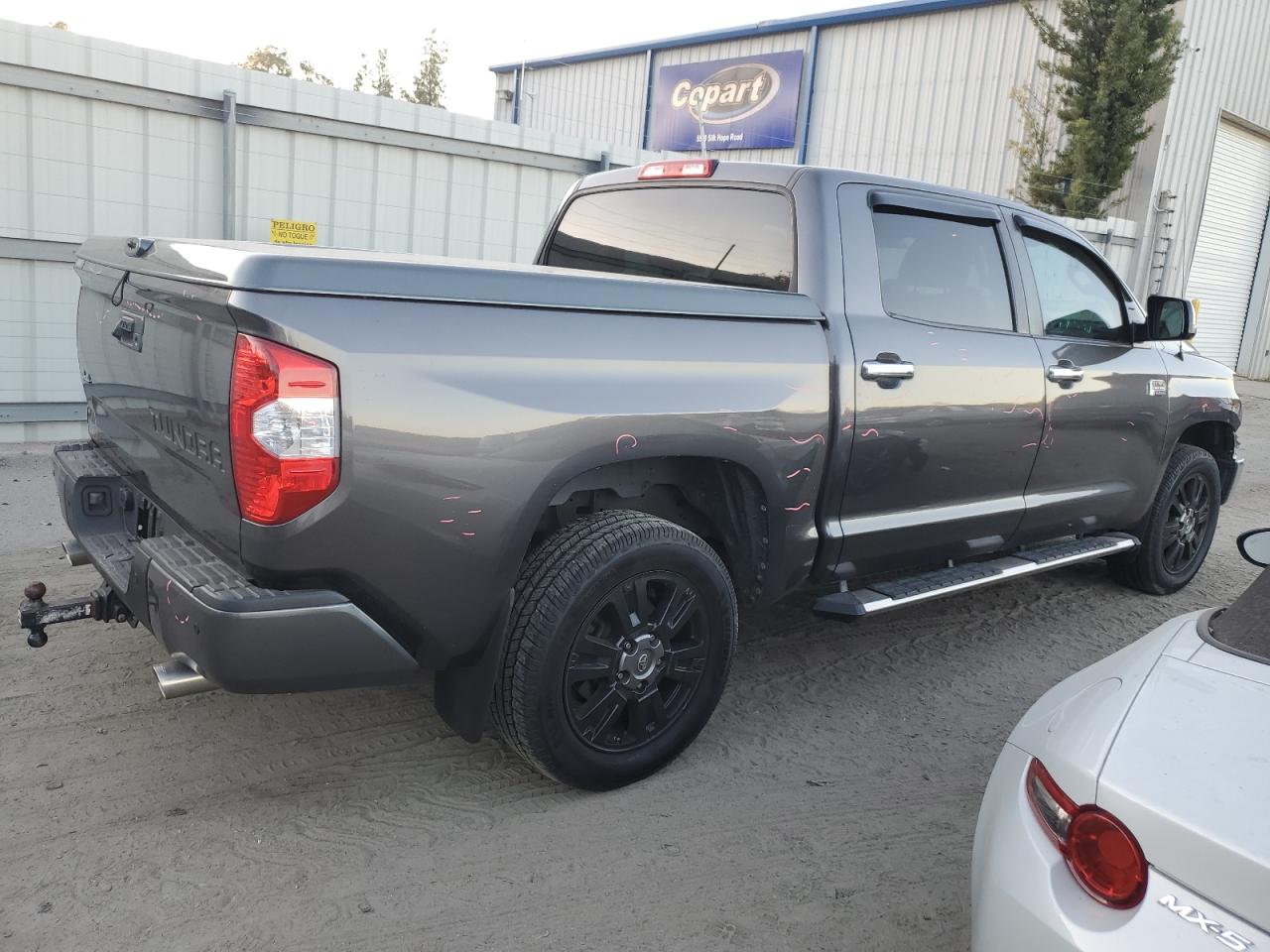 TOYOTA TUNDRA CREWMAX 1794