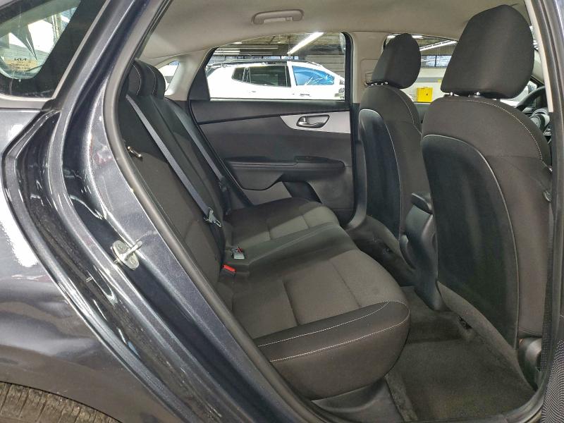 2023 KIA FORTE LX #3303972728