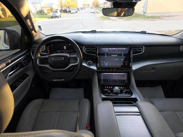 2023 JEEP GRAND WAGO 1C4SJVEJXPS559350