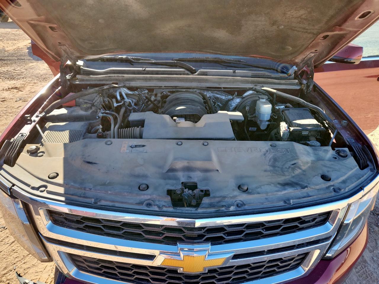 CHEVROLET TAHOE C1500 LS