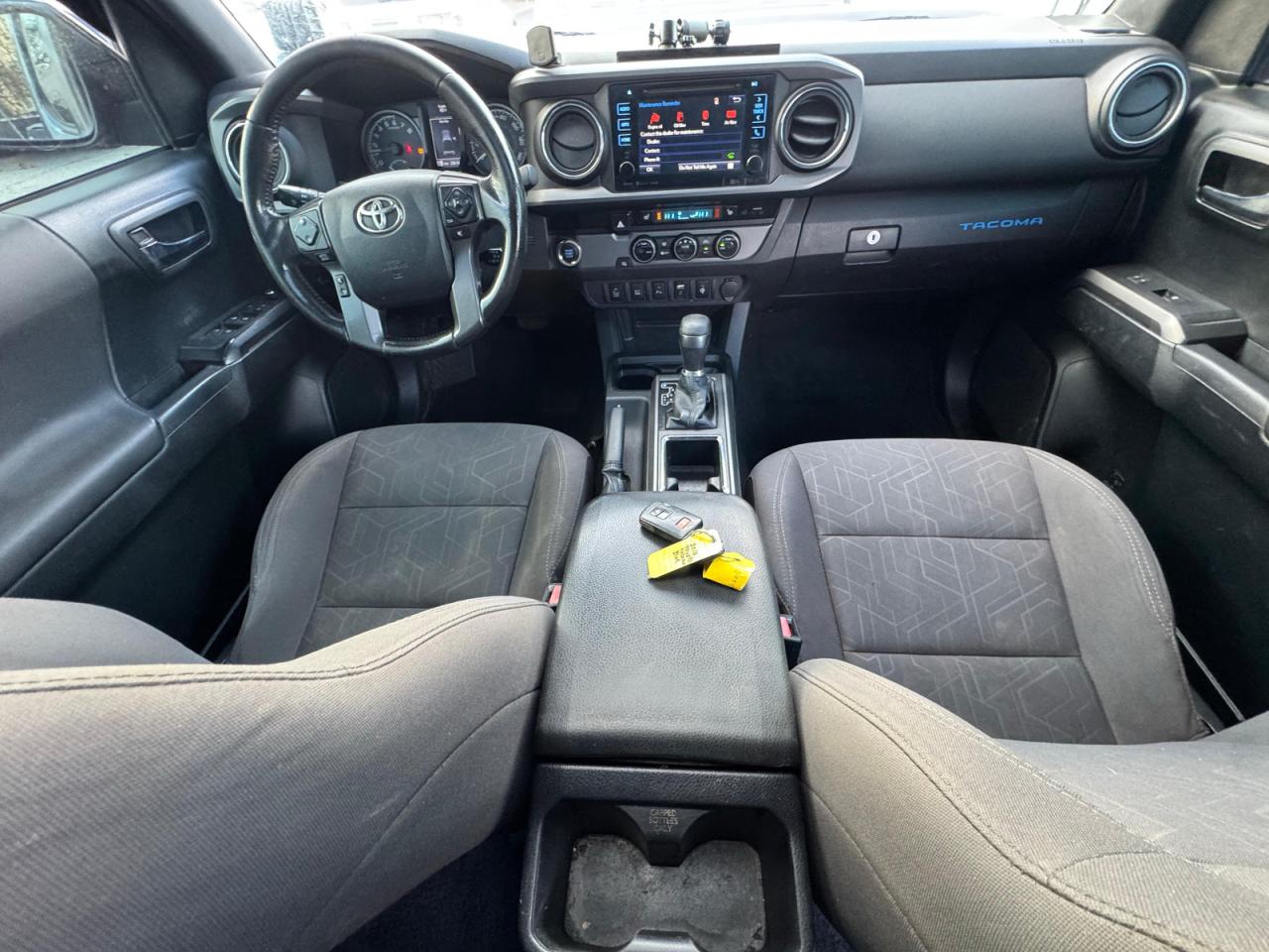 TOYOTA TACOMA DOUBLE CAB