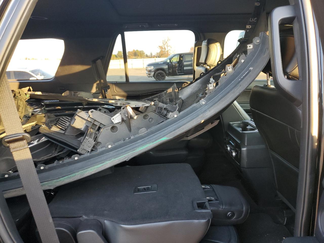 FORD EXPEDITION LIMITED