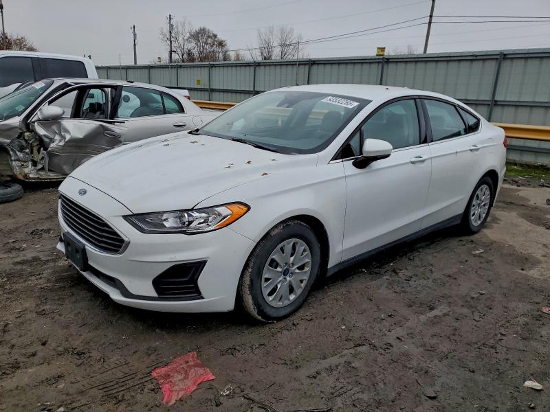 Global Auto Auctions: 2020 FORD FUSION S
