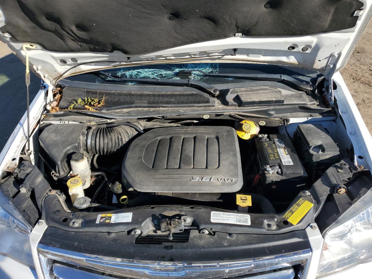 CHRYSLER TOWN & COUNTRY TOURING