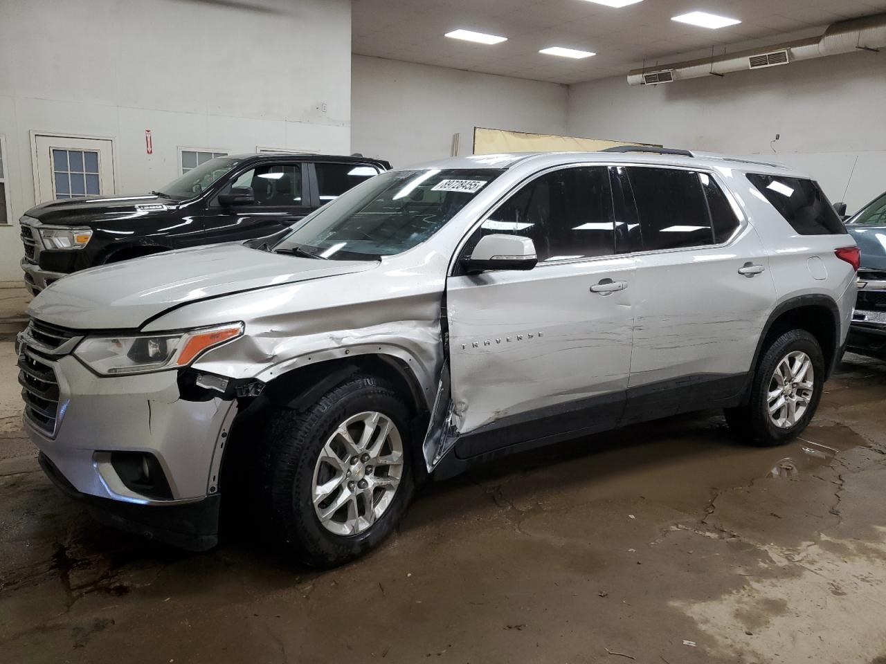 CHEVROLET TRAVERSE LT