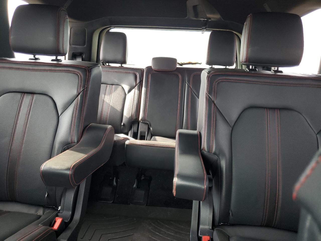 FORD EXPEDITION LIMITED